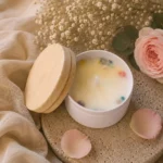 MarLou Soft Bloom - Hvid krukke med blomsterlys